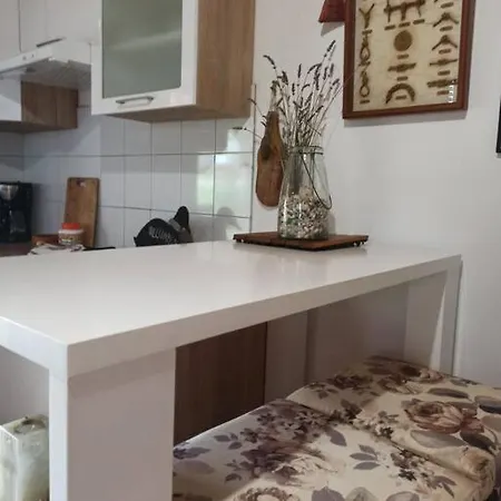 Rare Find! Dogs Welcome Secluded Comfy House Krk *