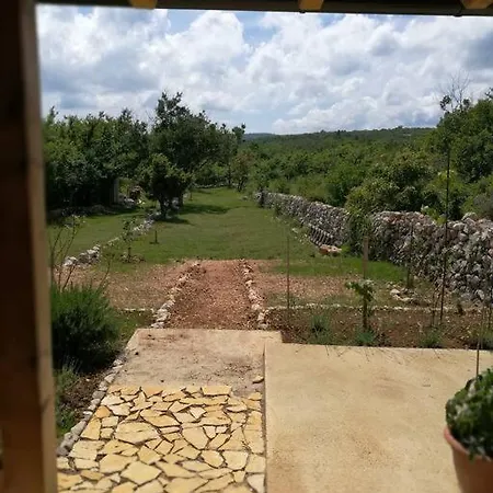 別荘 Rare Find! Dogs Welcome Secluded Comfy House Krk *