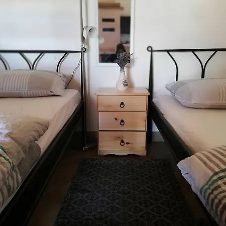 別荘 Rare Find! Dogs Welcome Secluded Comfy House Krk *