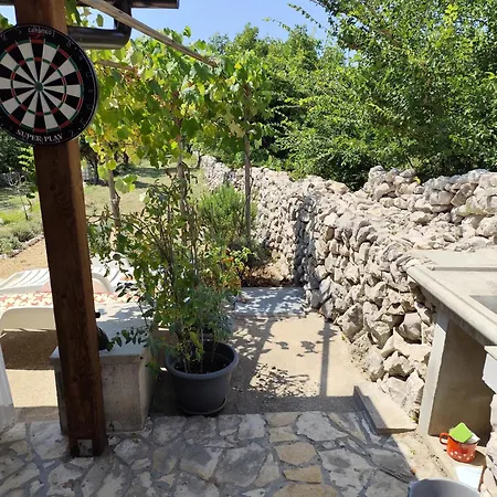 Rare Find! Dogs Welcome Secluded Comfy House Krk בית נופש