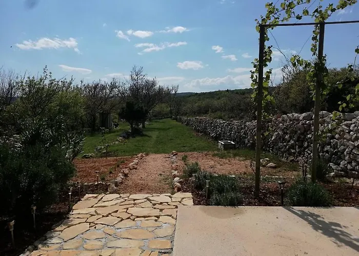 Rare Find! Dogs Welcome Secluded Comfy House Krk Tatil Evi Šilo