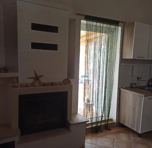 Rare Find! Dogs Welcome Secluded Comfy House Krk